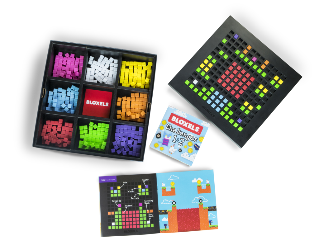 Bloxel Board and Blocks